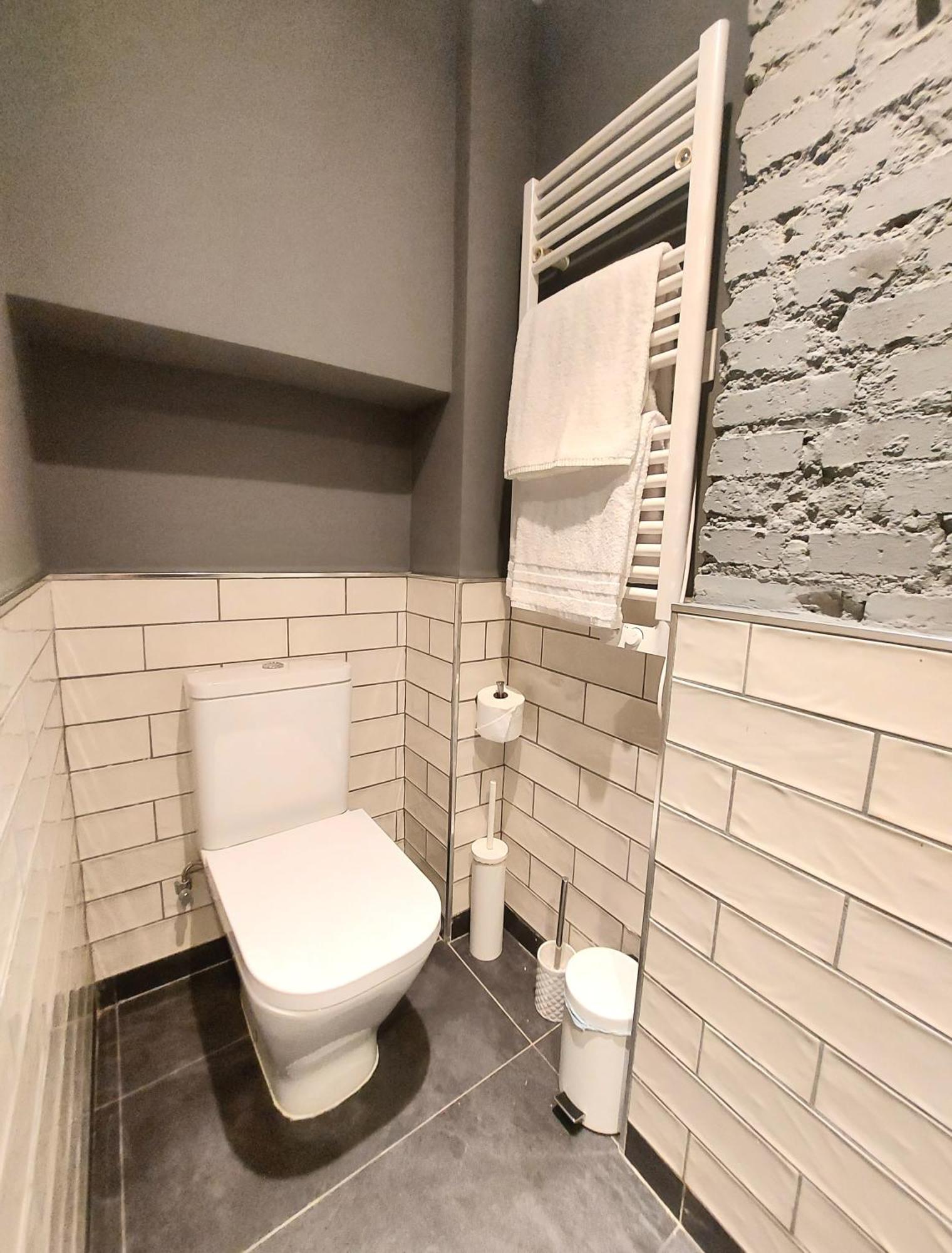 イレース アン ホテル マドリード 部屋 写真